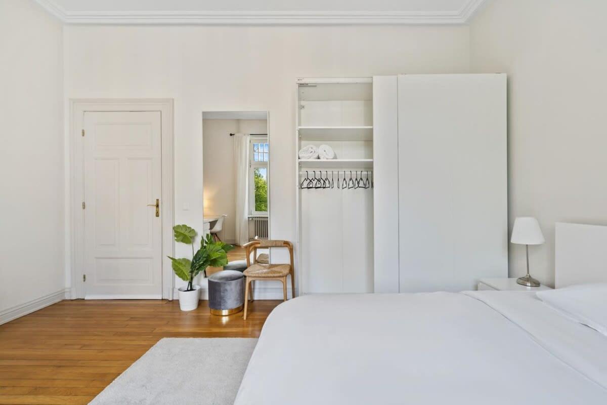 Room W Shared Bathroom&Kitchen In Luxury Villa Luksemburg Zewnętrze zdjęcie